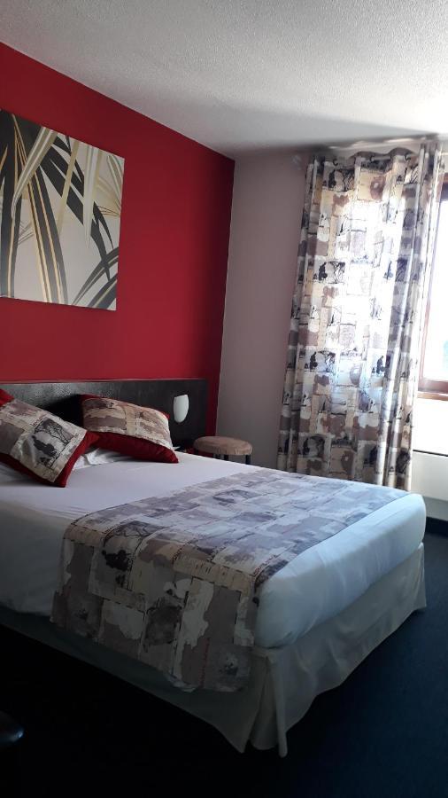 Le Merle Blanc Hotel Logis Дигуэн Экстерьер фото